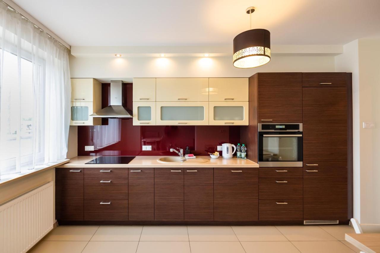 Metro Kondratowicza Spacious Apartment Варшава Экстерьер фото